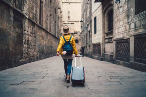 17 Tips for Traveling Like a Pro | JanDesai.com